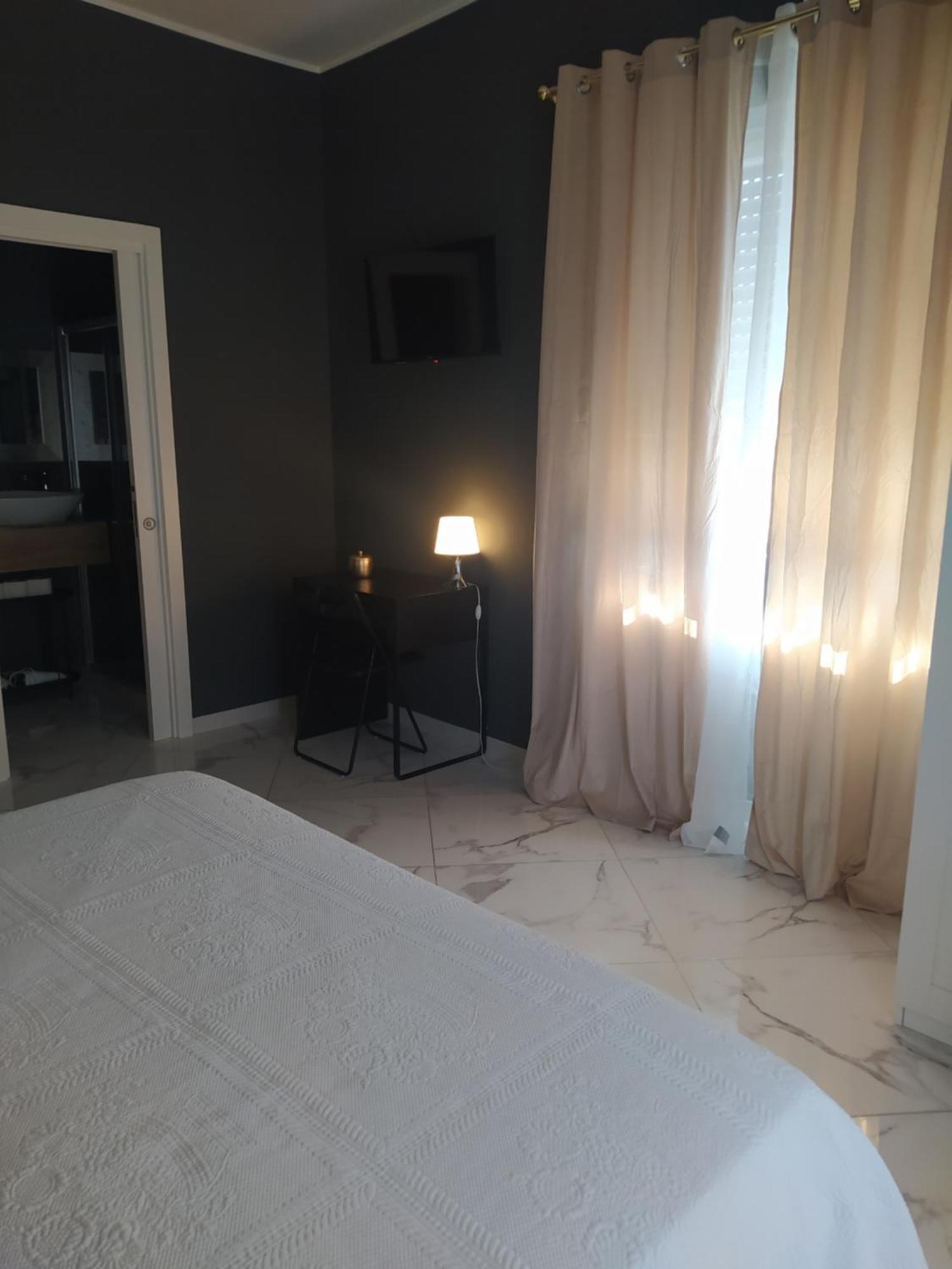 Linda'S Guest House Rome Exterior photo
